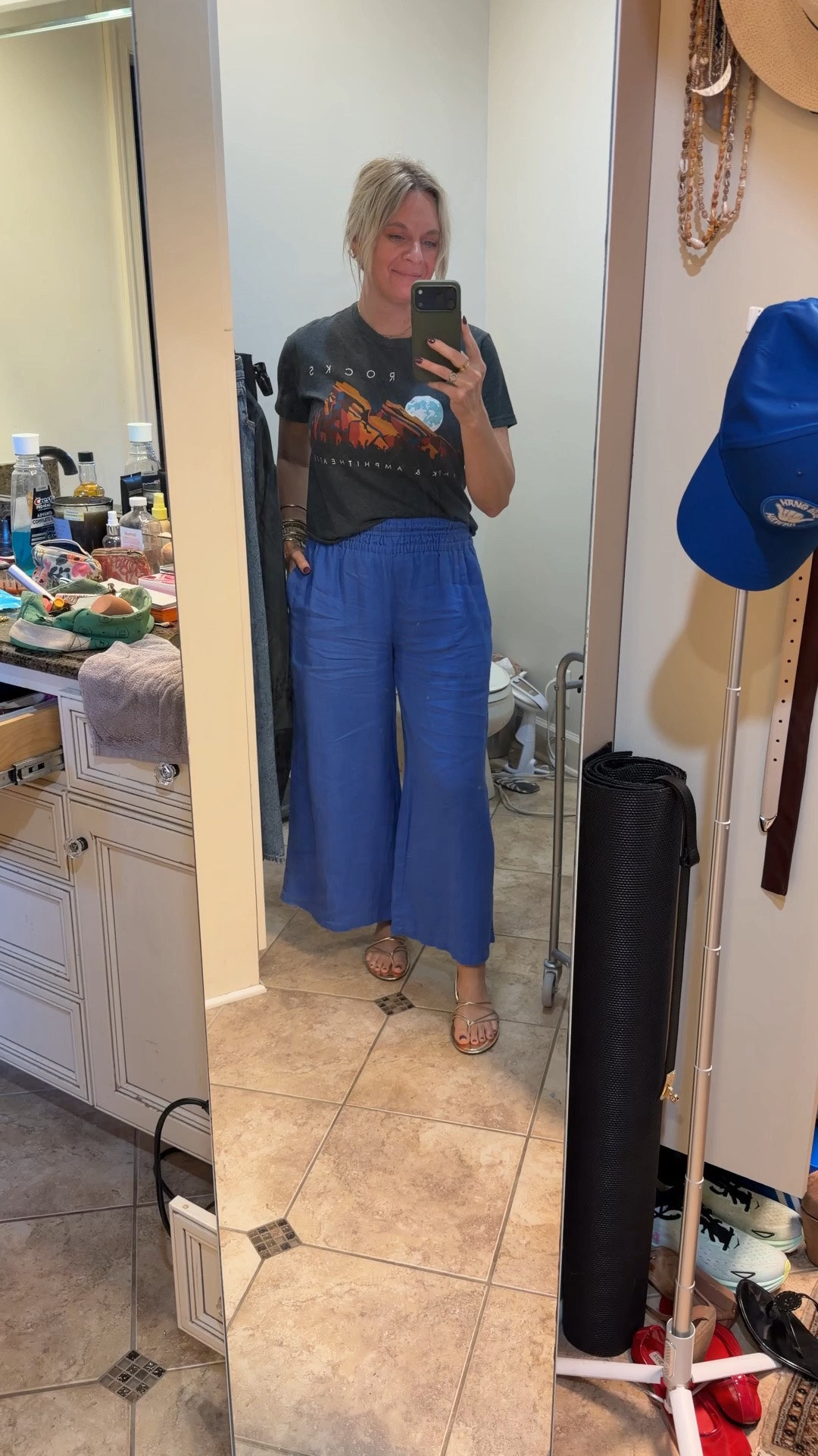 A pair of blue linen pants is such an easy piece to have in your wardrobe. They’re lightweight, comfortable, and can be styled so many different ways throughout the season. Everything is linked down below!

#LTKootd #LTKgrwm #LTKdayinmylife