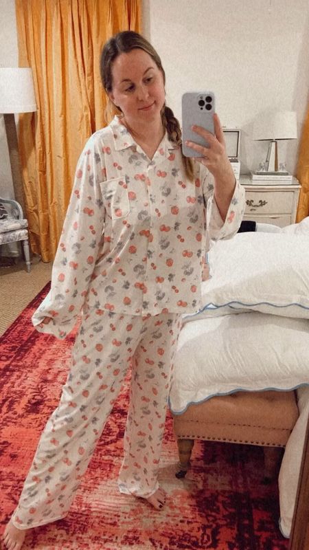 Ashley Butterfield of SideSmile Style wears berry pajamas. Run TTS - wearing size M

#LTKGiftGuide #LTKSeasonal #LTKHoliday