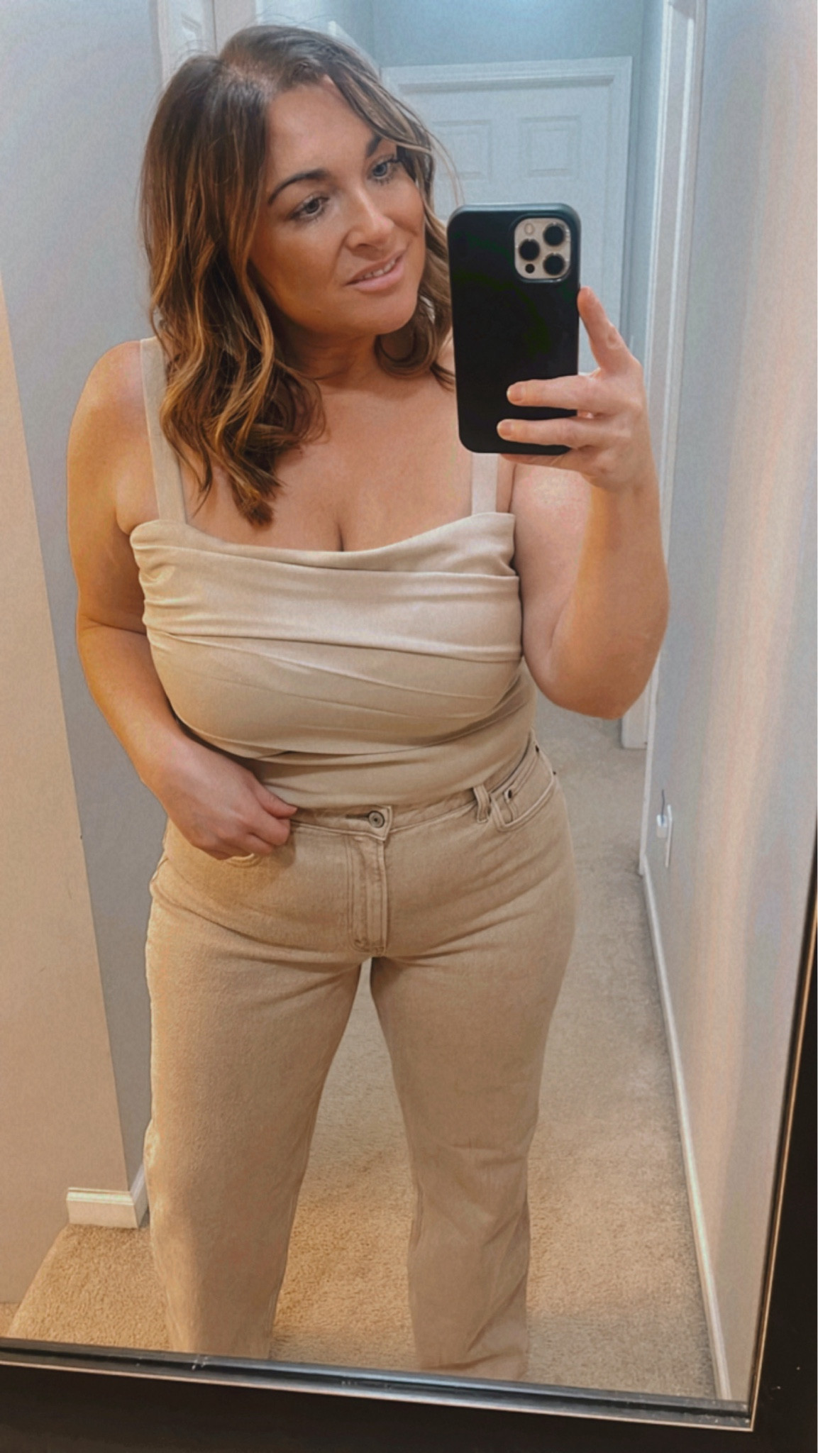 Date night outfits 
High rise jeans 
Dress top 
Resort wear 
Sale  


#LTKstyletip #LTKSpringSale #LTKsalealert