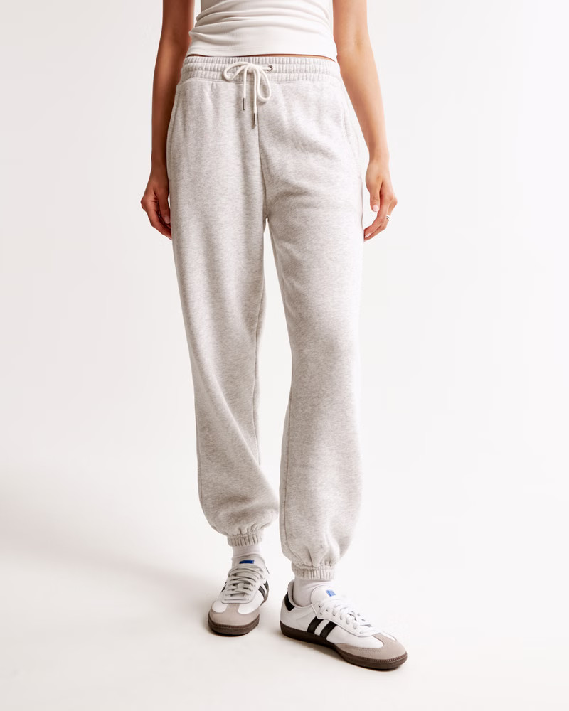 Essential Sunday Sweatpant | Abercrombie & Fitch (US)