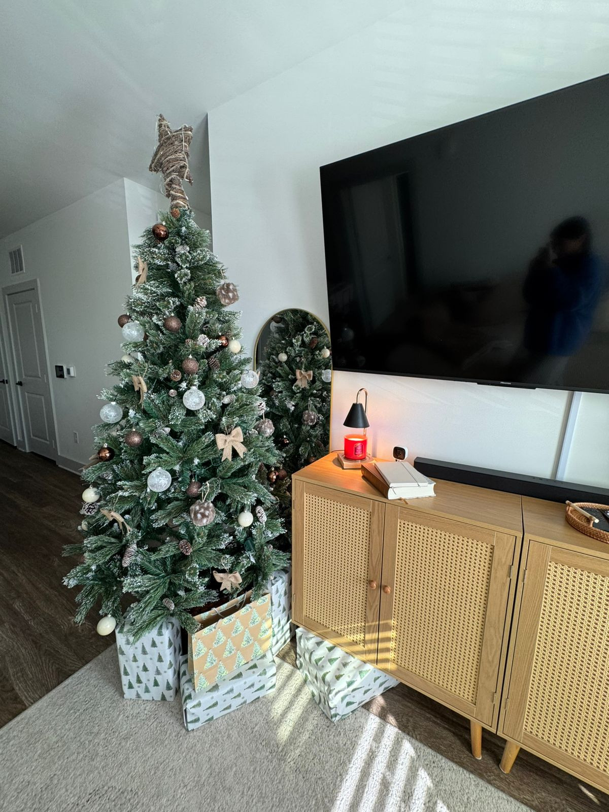 Christmas decor  

 

#LTKHome #LTKHoliday #LTKFamily