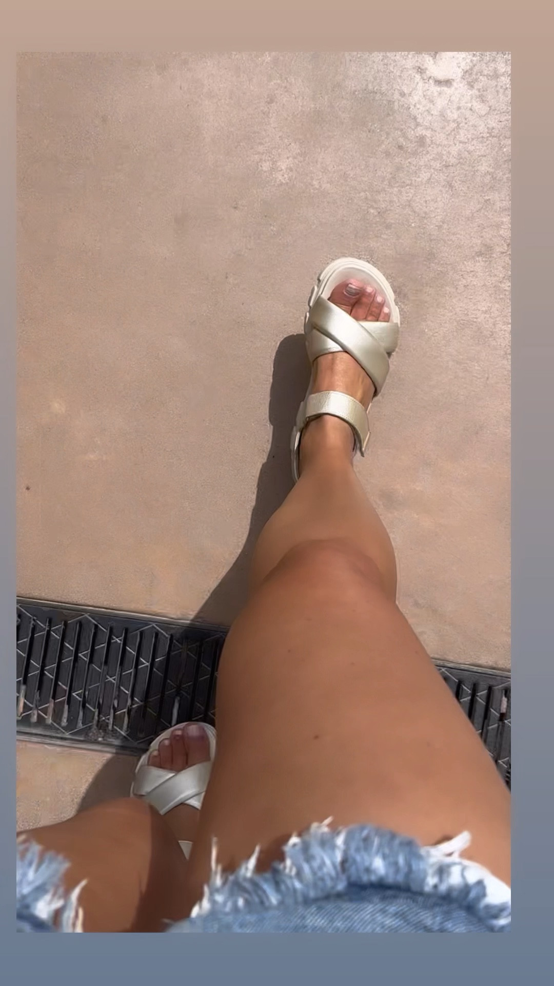 These golden sandals are absurdly comfortable. They run TTS⚡️🤩

#LTKSeasonal #LTKFind #LTKshoecrush