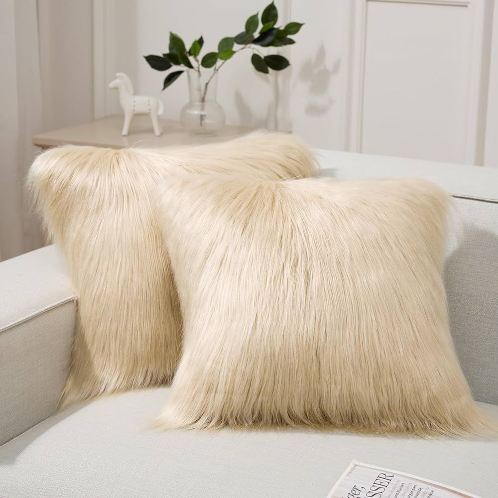 Phantoscope Pack of 2 Faux Fur Throw Pillow Covers Cushion Covers Luxury Soft Decorative Pillowcase Fuzzy Pillow Covers for Bed/Couch, Light Beige 20 x 20 Inches | Amazon (US)