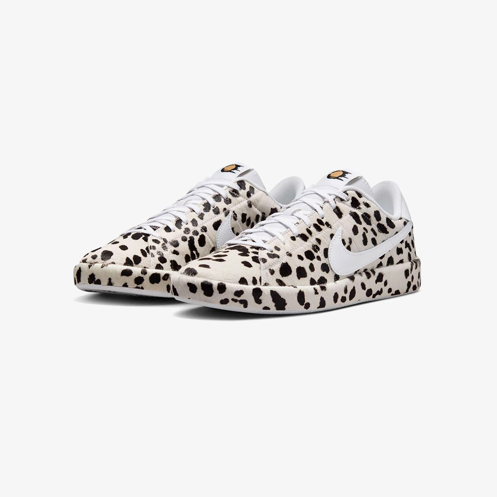 Tennis Classic CS PRM "Chew Dog" | Shop.app