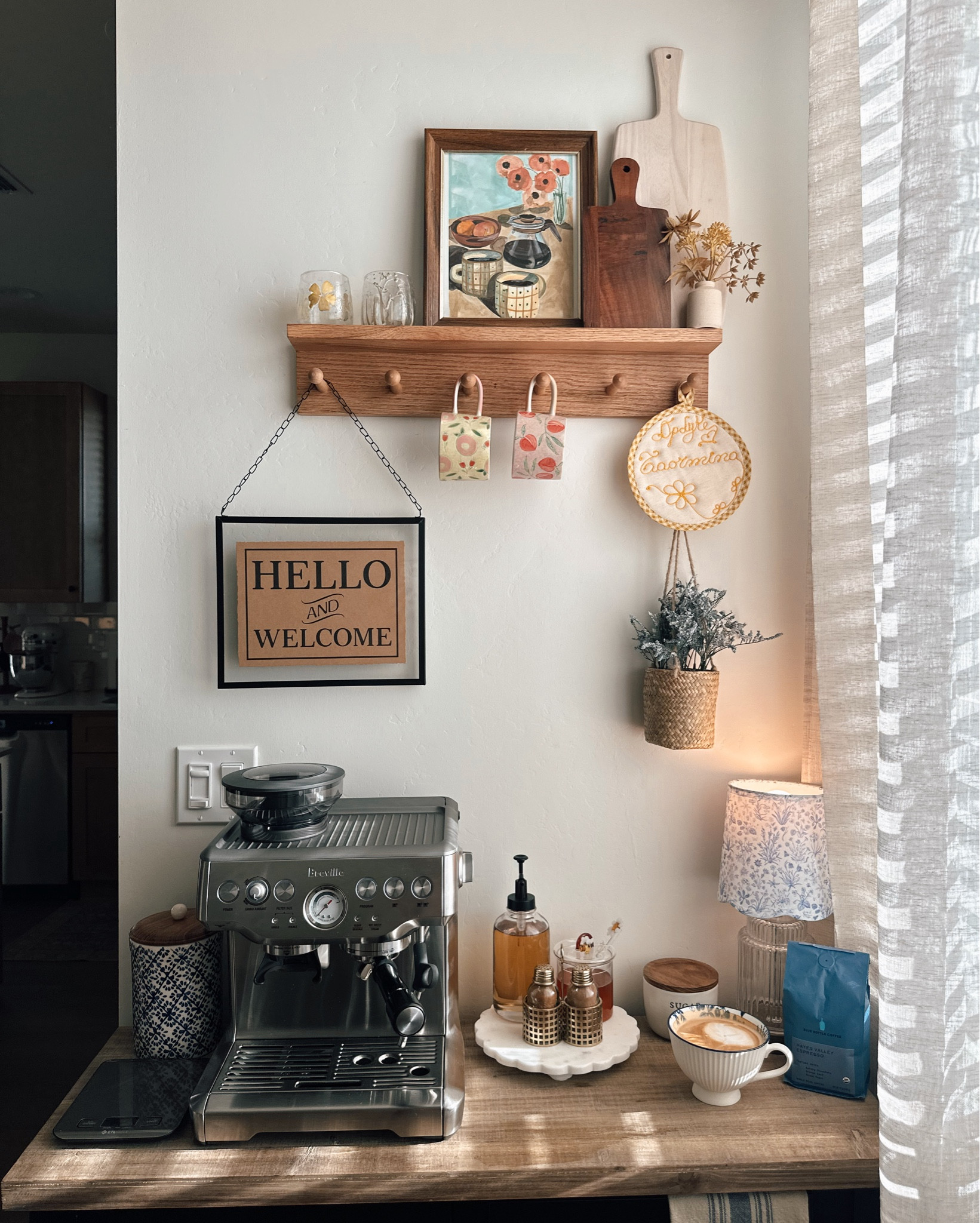 Coffee Bar Decor☕️

#LTKHome #LTKFindsUnder100