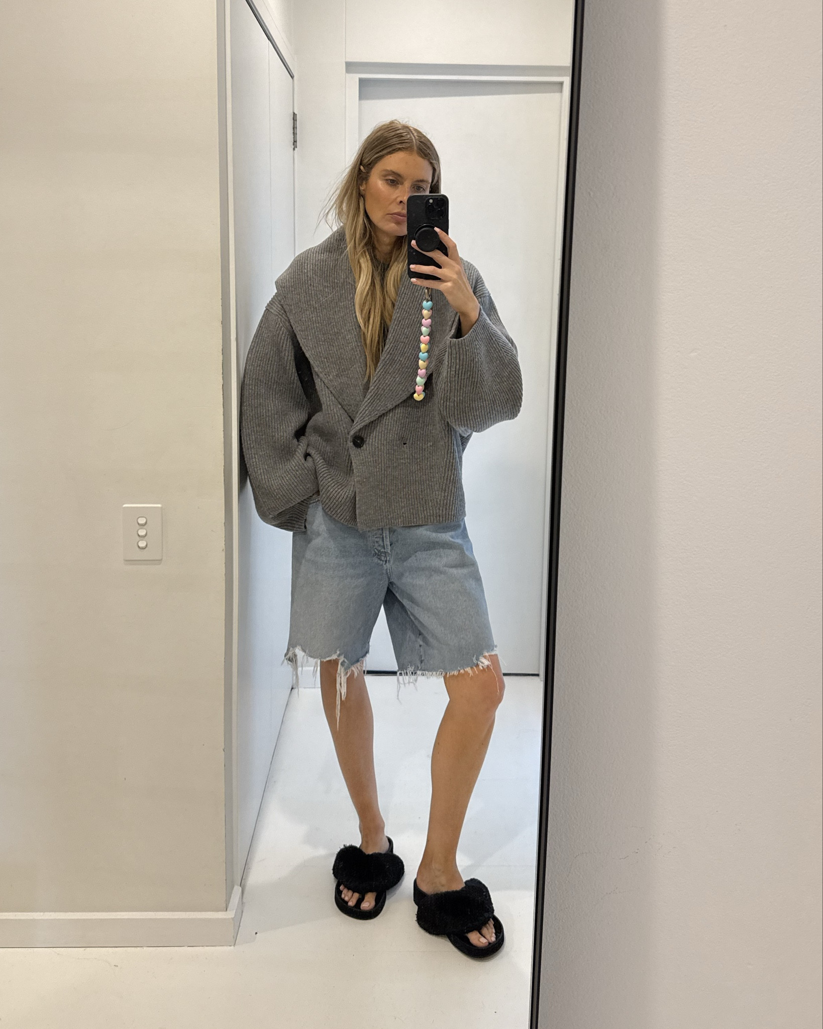 Comfy home outfit with the coolest taking cardi 

#LTKhome #LTKautumn #LTKaustralia