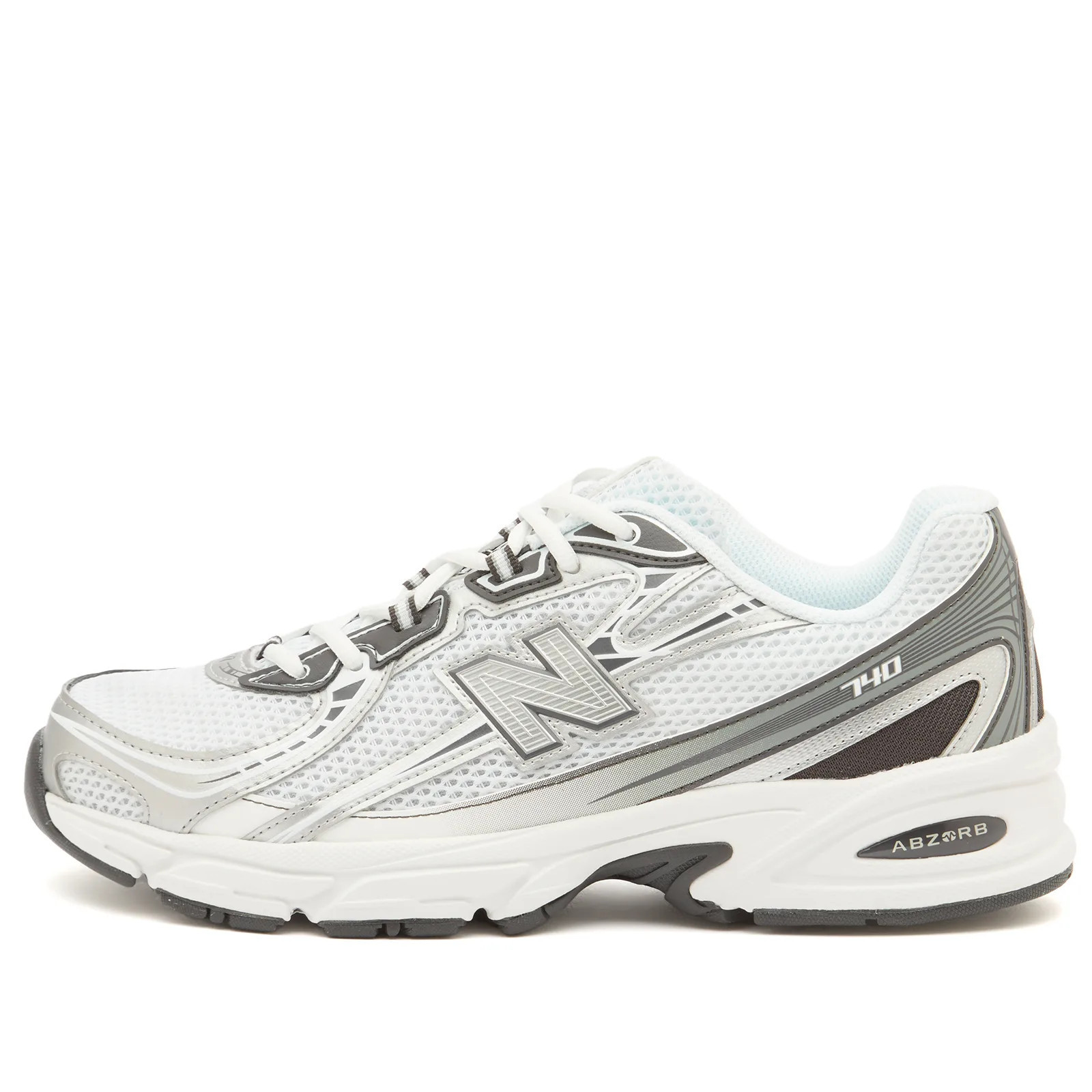 New Balance 740 Sneaker in White, Size UK 7.5 | END. Clothing