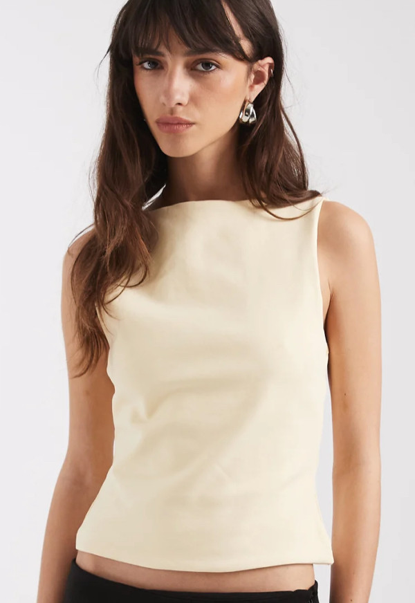 Always need an easy top like this in the summer 

 #LTKdayinmylife #LTKgrwm #LTKootd