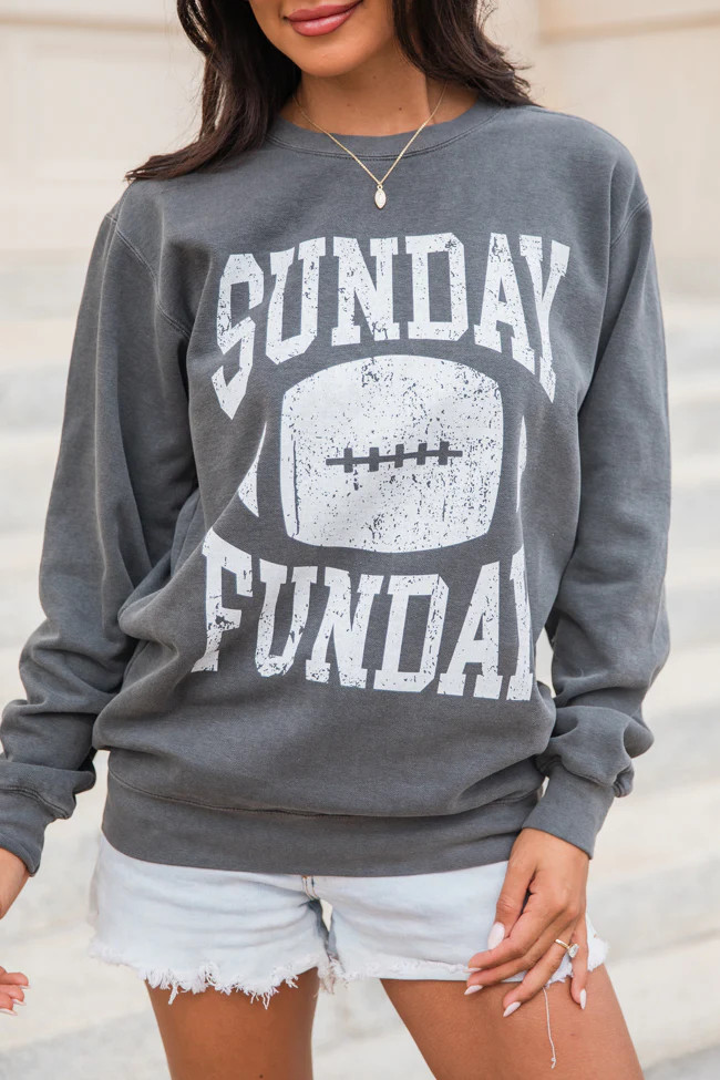 Sunday Funday Pepper Comfort Colors Graphic Sweatshirt | Pink Lily