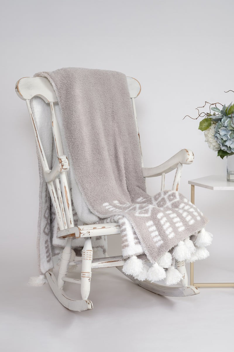 Beige & White Diamond Point Edge with Tassel Extended Throw | Sunset Snuggles