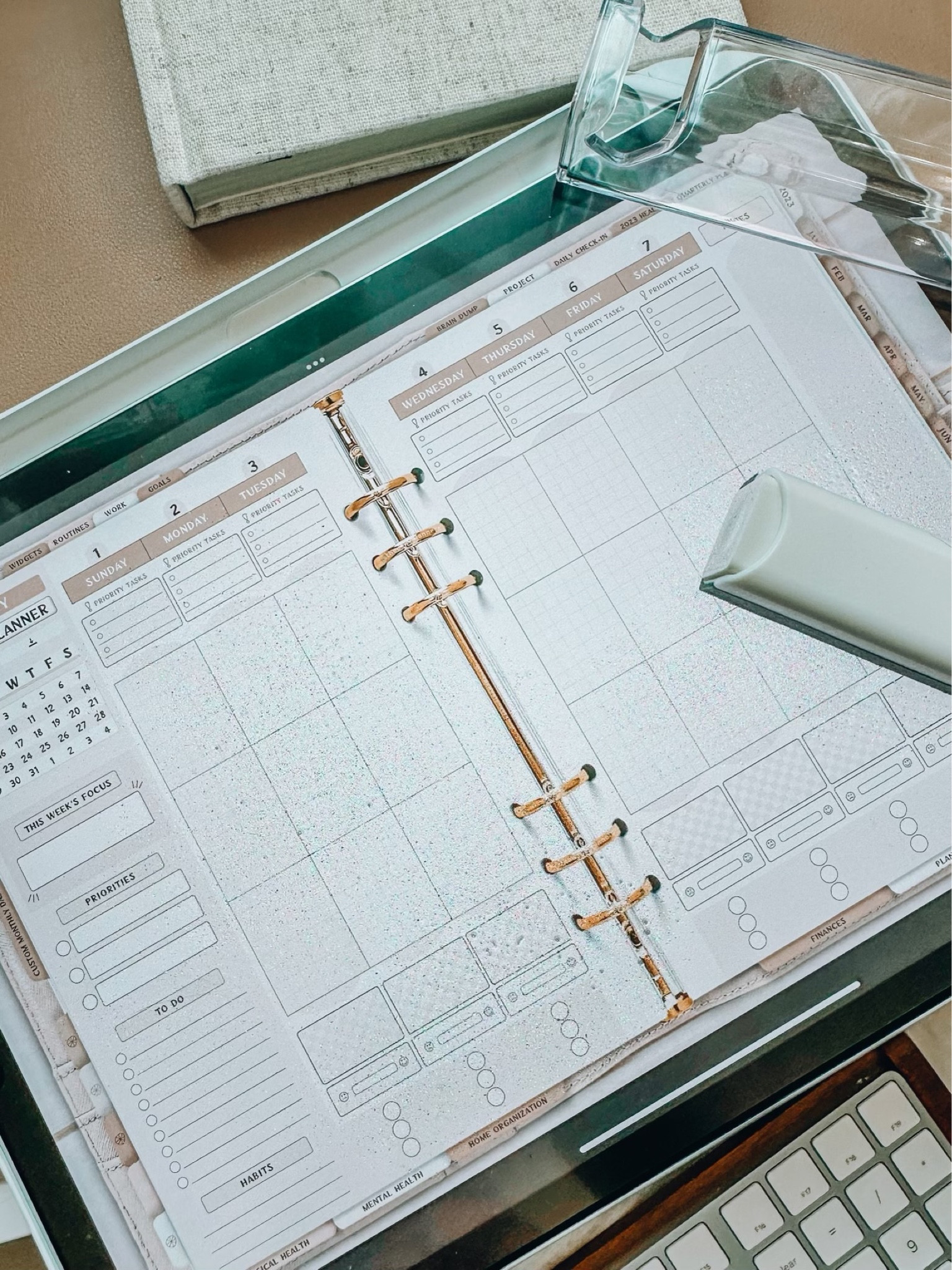 that girl desk setup - adhd friendly desk - Amazon aesthetic desk - office inspo - desk refresh - aesthetic amazon finds

#LTKhome #LTKstyletip #LTKFind