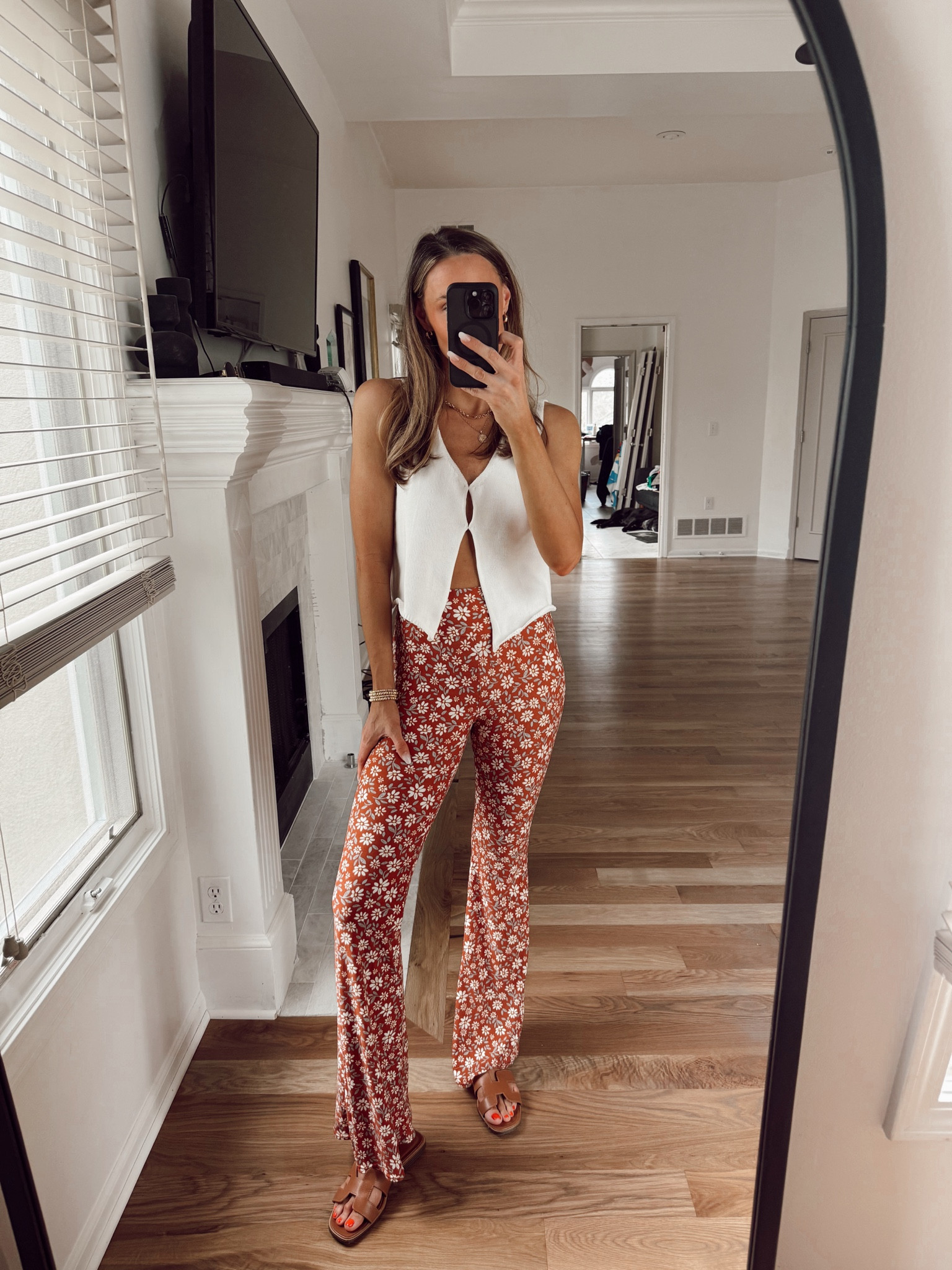 Wal mart printed pants! Size small, I’m 5’7 for height reference! 

#LTKfindsunder50 #LTKstyletip #LTKshoecrush