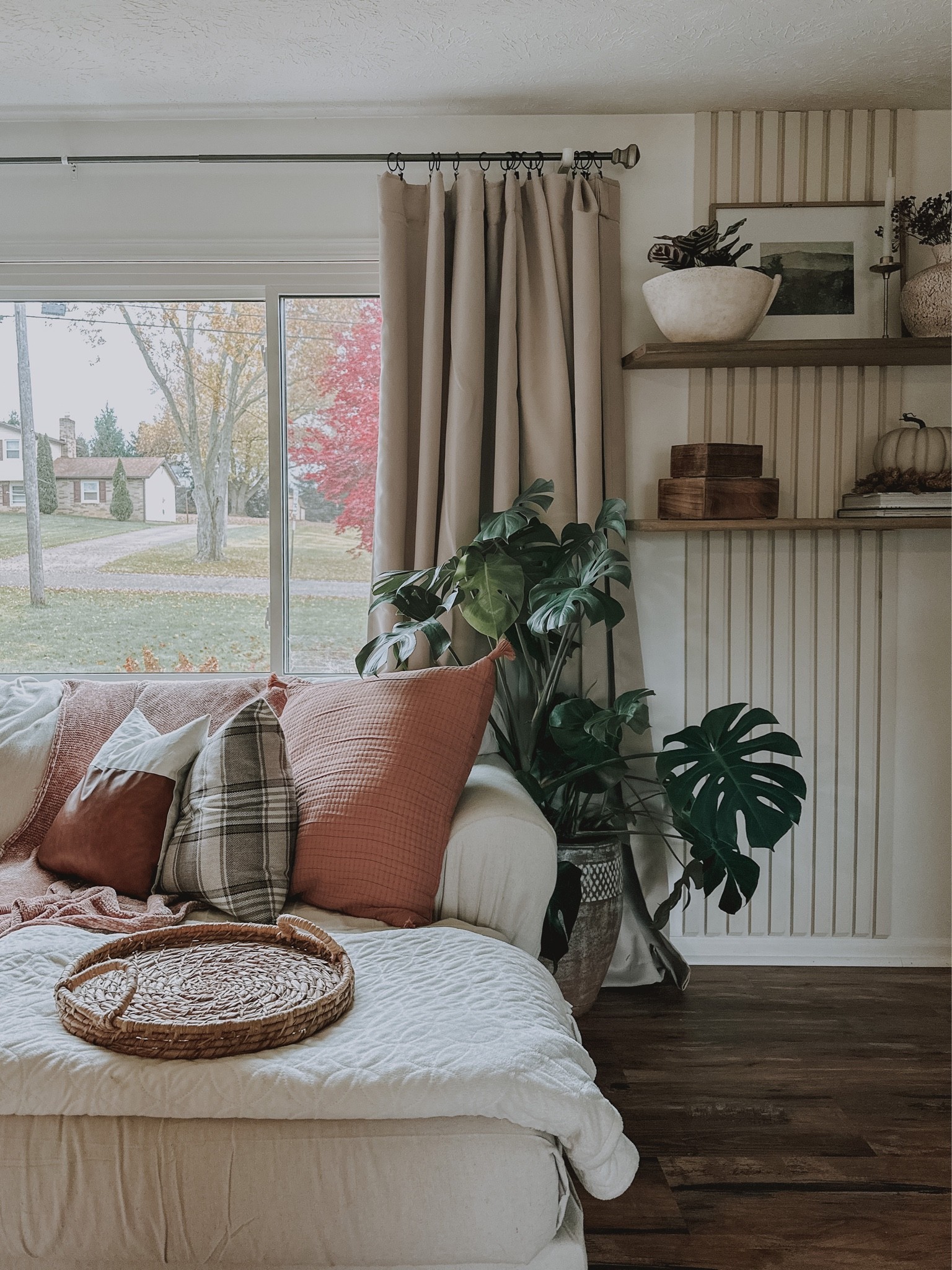 Cozy, Clean & Neutral Living Room Vibes