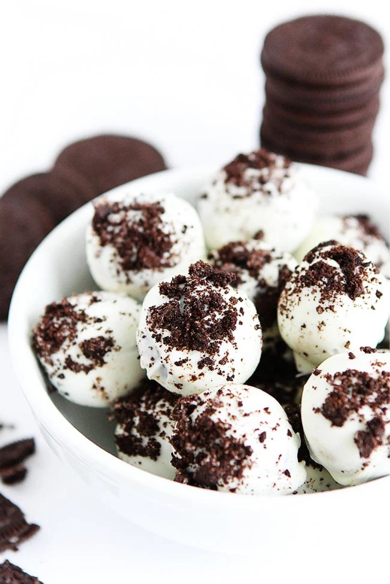 Oreo Balls are an easy no-bake treat made with crushed up Oreo cookies, cream cheese, and chocolate. Oreo Balls are a favorite Christmas or anytime treat! Full recipe on my blog at TwoPeasAndTheirPod.com

#LTKHoliday 

#LTKSeasonal #LTKHome
