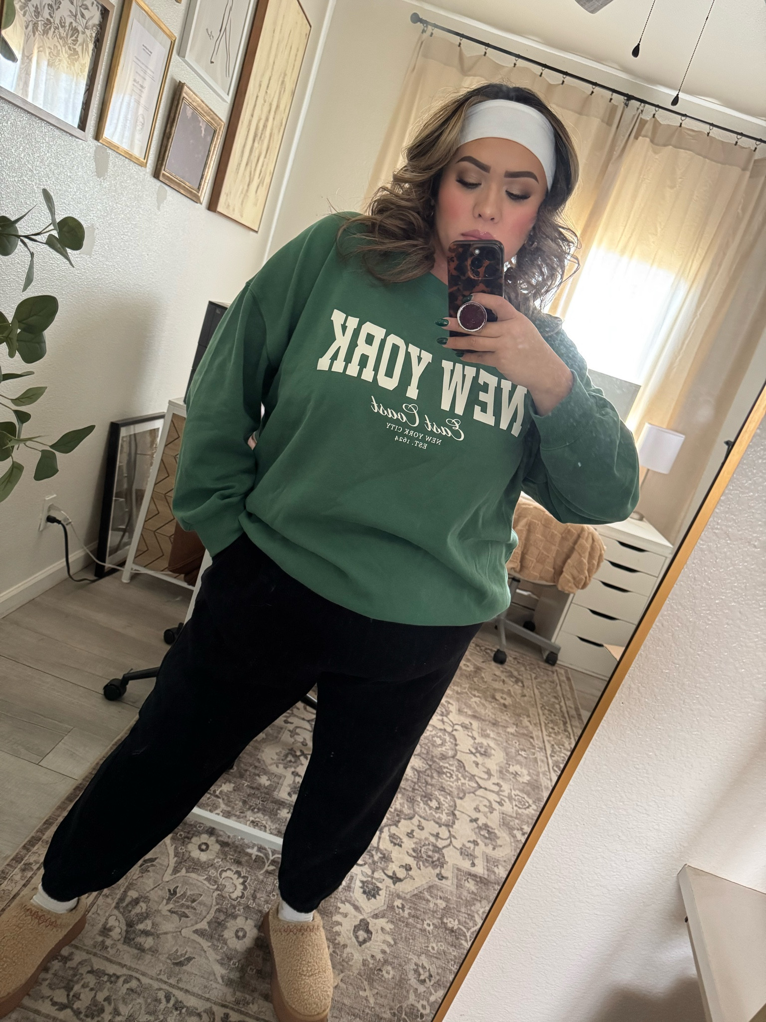 Comfy lounging outfit ☁️🧸



#LTKPlusSize #LTKMidsize #LTKStyleTip