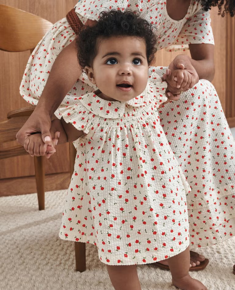 Baby Seersucker Smocked Dress & Bloomers Set | Hanna Andersson