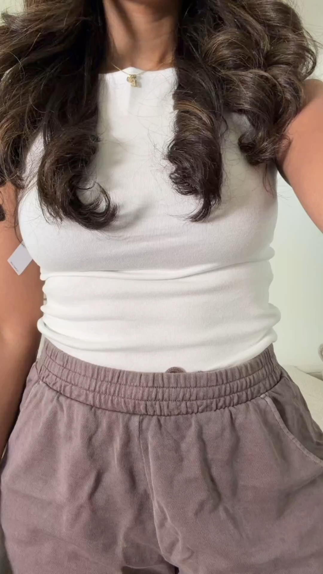 Old navy shorts! Size medium! 5 inch thick thigh and booty approved! Boat neck tee size small

#LTKSaleAlert #LTKMidsize