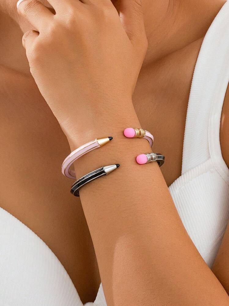 1pc Vintage Chic Bracelet, Versatile Round Bangle, Lead-Free Cute Accessory, Easy To Wear, Lovely Gift For Friends | SHEIN