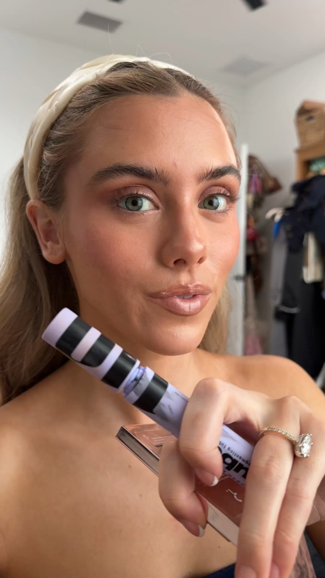 Brand new Urban Decay tubing mascara called Tube Job! Urban Decay Tube Job Lash Augmenting Tubing Mascara offers 24HR lifted and lengthened lashes with the next generation of tubing technology, anti-compromise formula and easy, no scrub removal. Experience up to 14X lifted lashes with this anti-clump, anti-smudge, and anti-sweat mascara.

#LTKBeauty #LTKFindsUnder50 #LTKgrwm