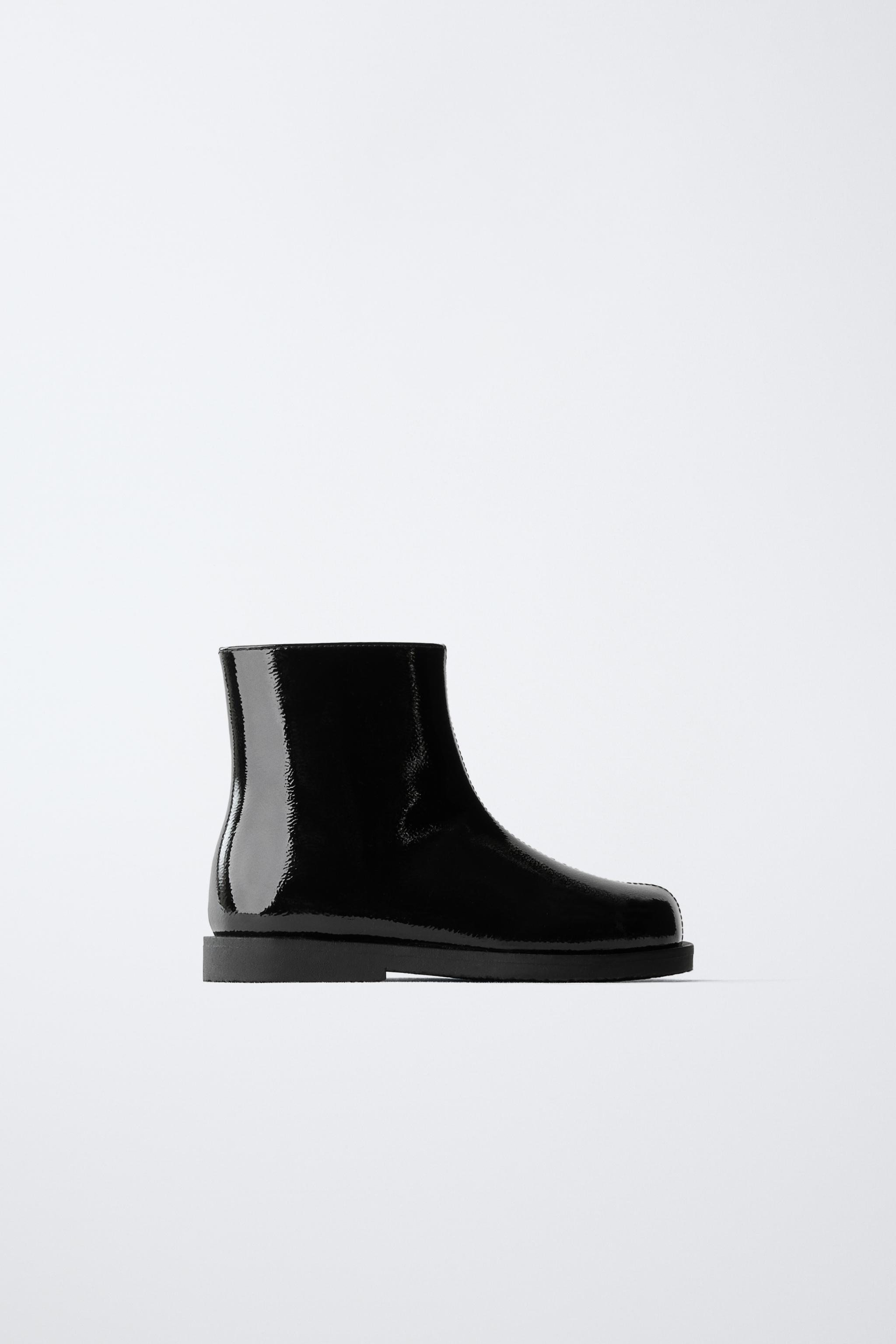 PATENT FINISH BOOTS | Zara US