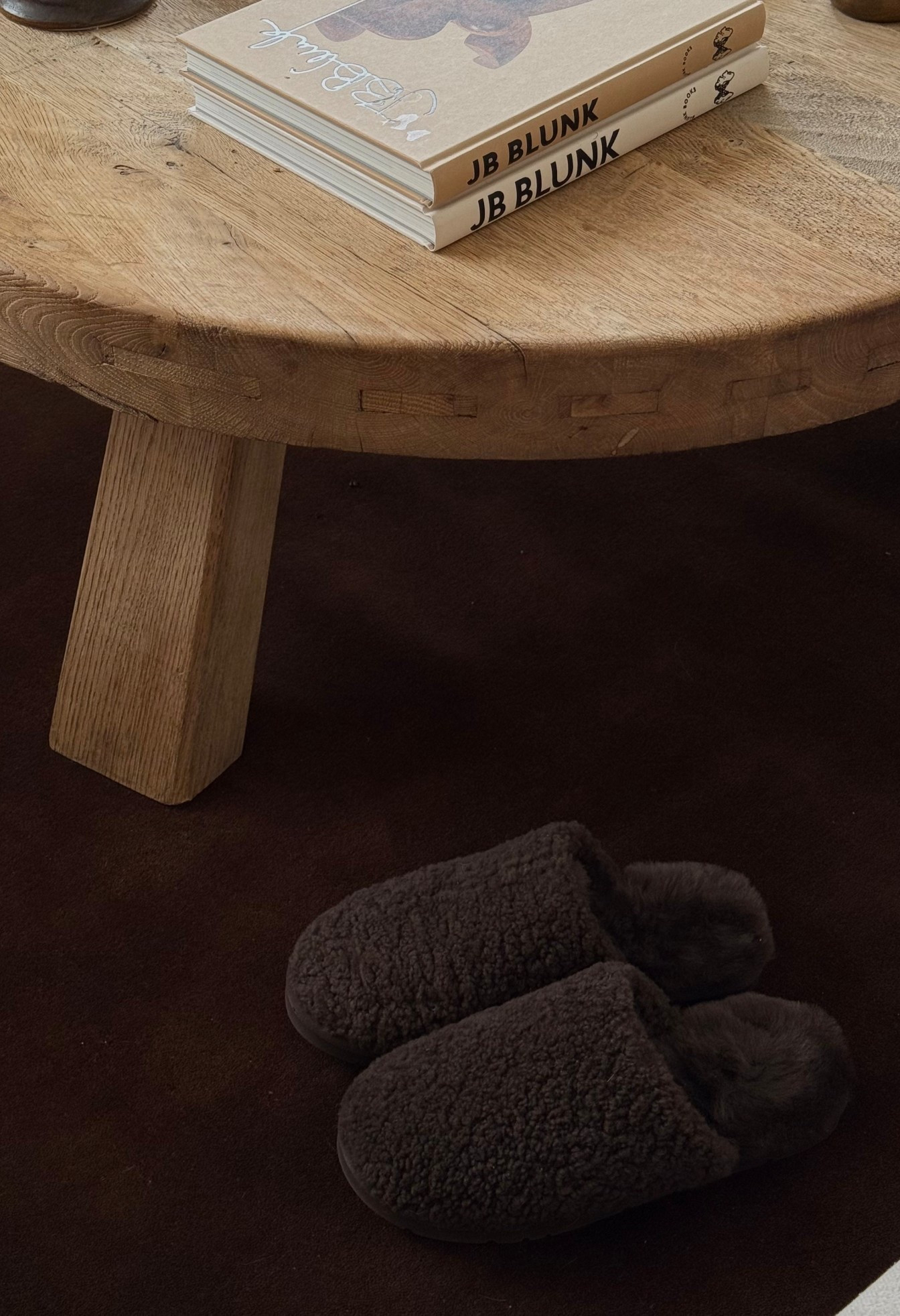 on sale: the coziest slippers !! size up for extra comfort (i’m a 7.5 and got a 9 and the fit is perfect)