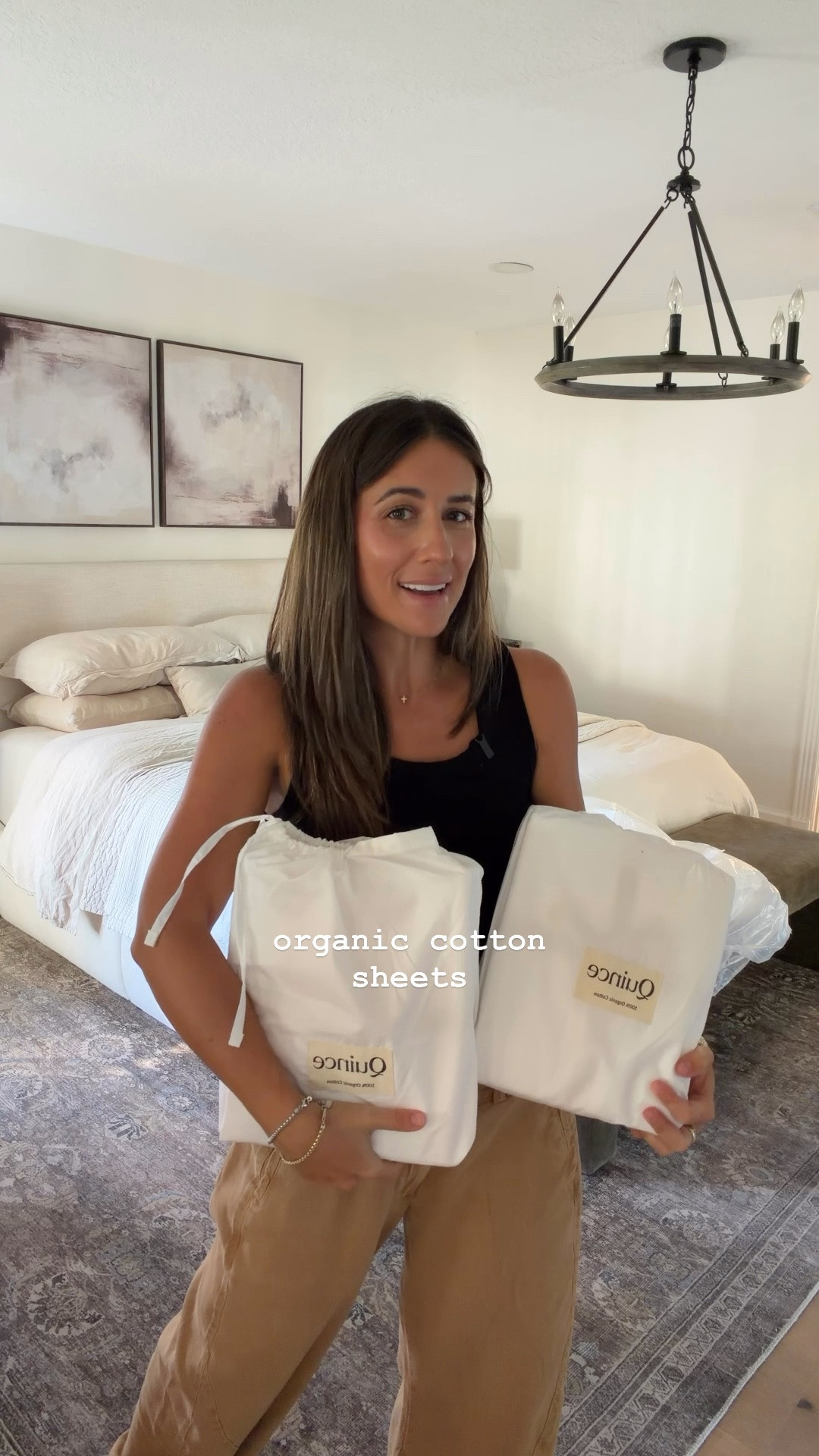 Bedding details:
Organic cotton sheets, European linen duvet cover + quilt

 #QuincePartner @quince