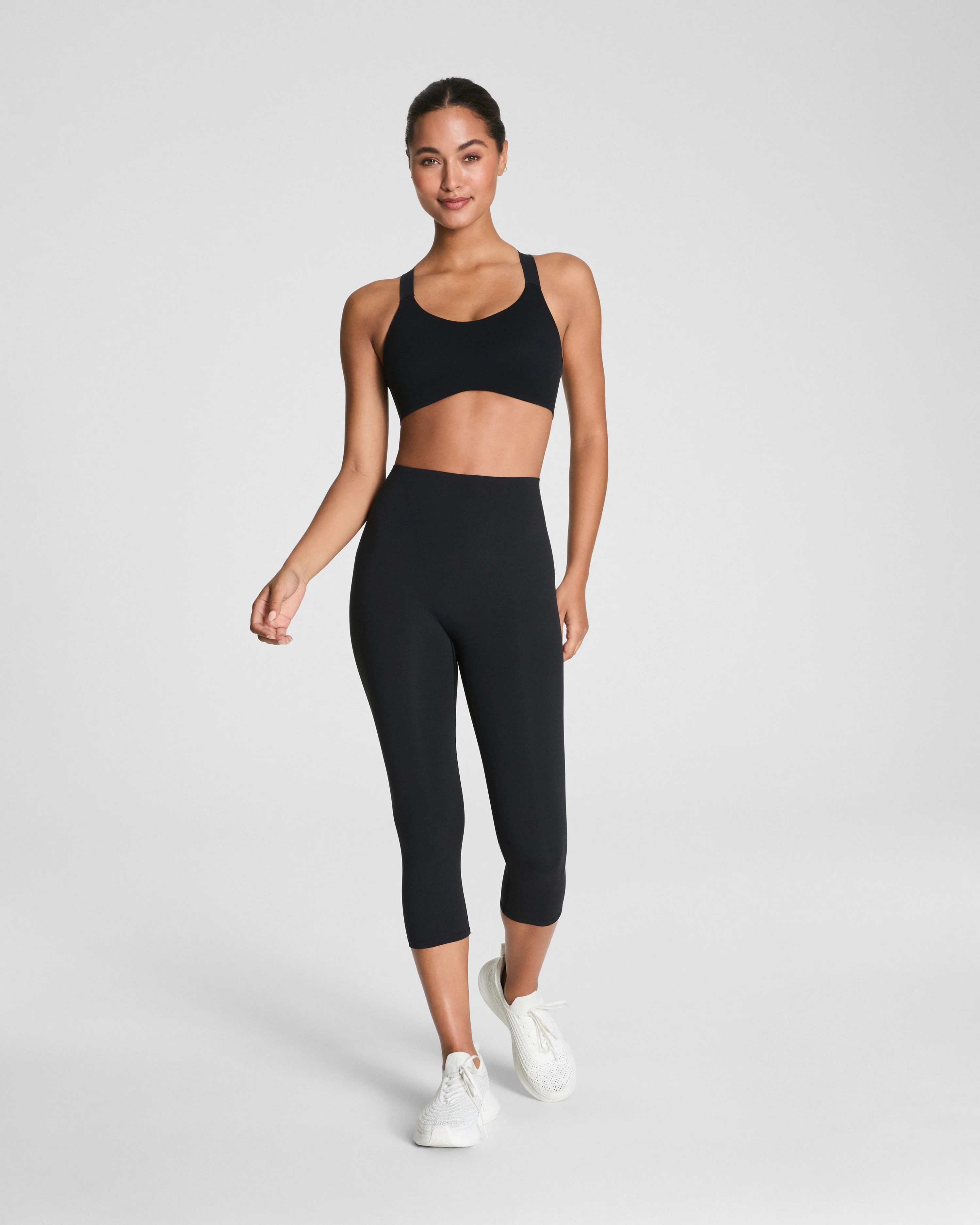 CoreLuxe Cropped Leggings 19" | SPANX | Spanx
