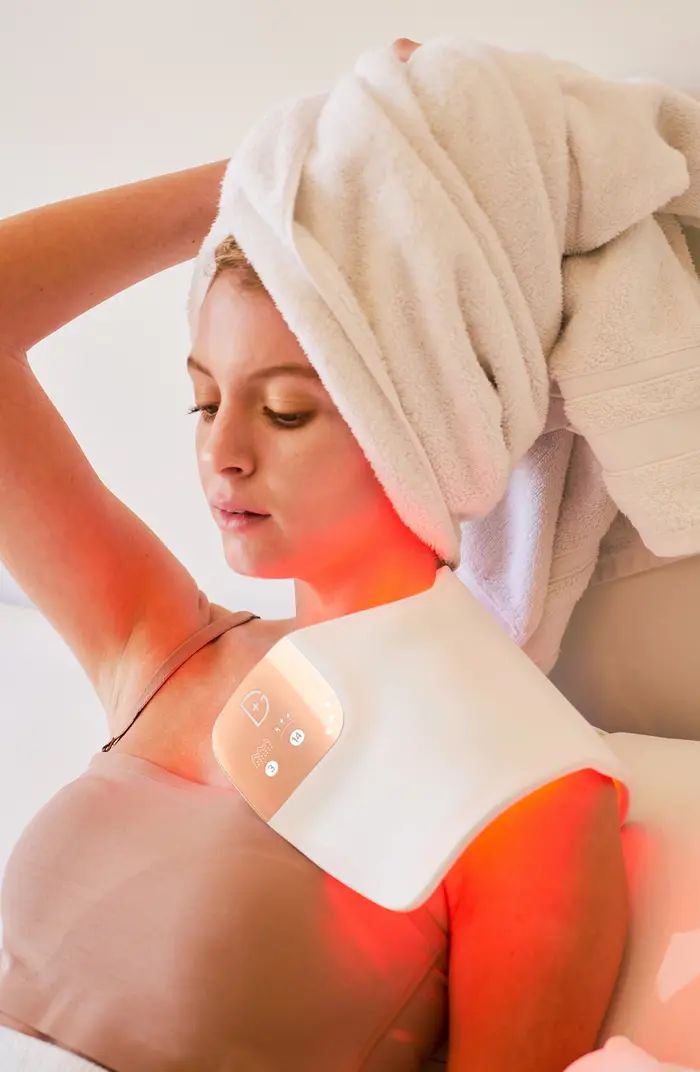 Dr. Dennis Gross Skincare DRx SpectraLite BodyWare Pro LED Light Therapy Device | Nordstrom | Nordstrom