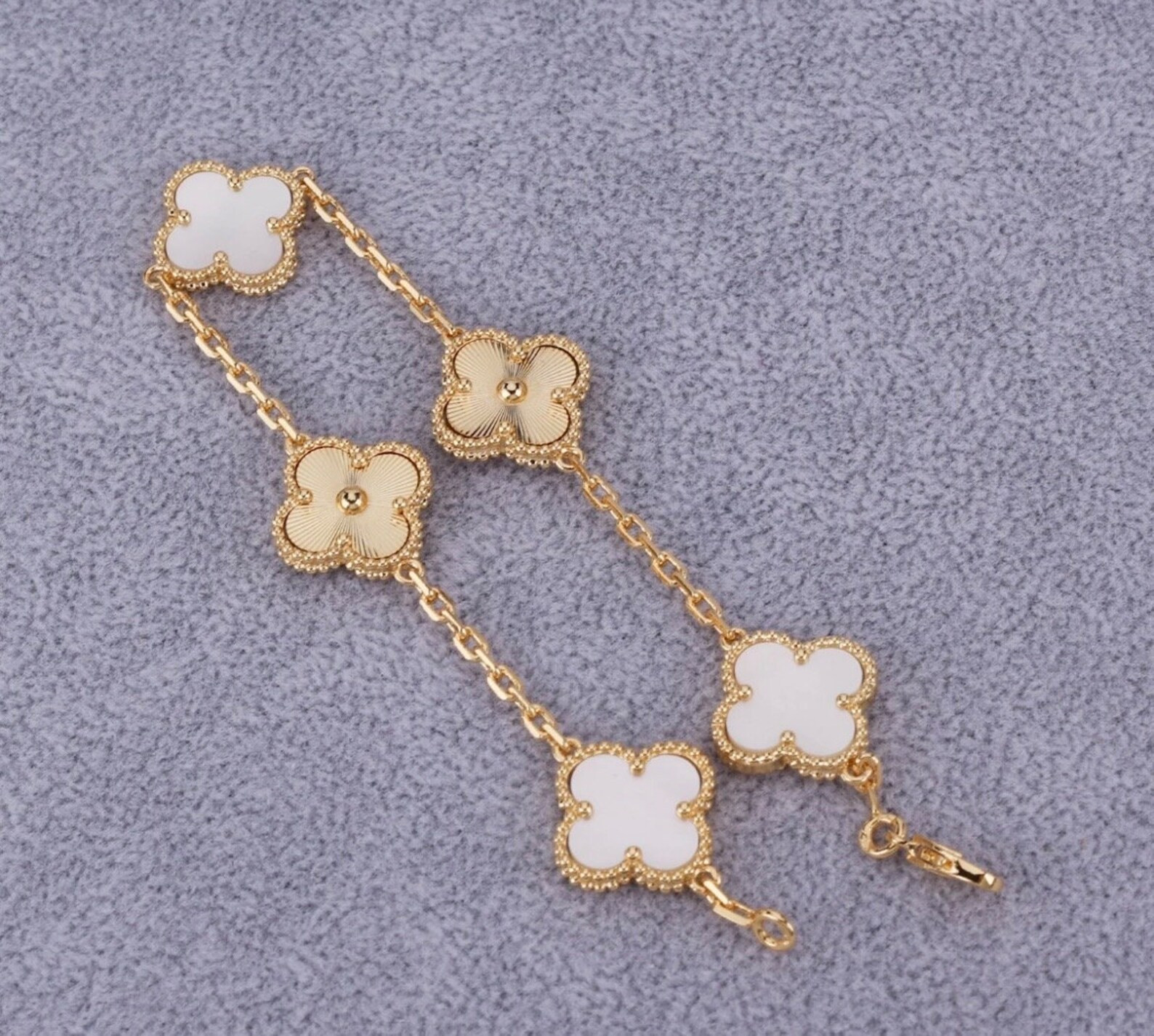 Four Leaf Clover Bracelet, Gold Chain With Different Color Clover - Etsy | Etsy (US)