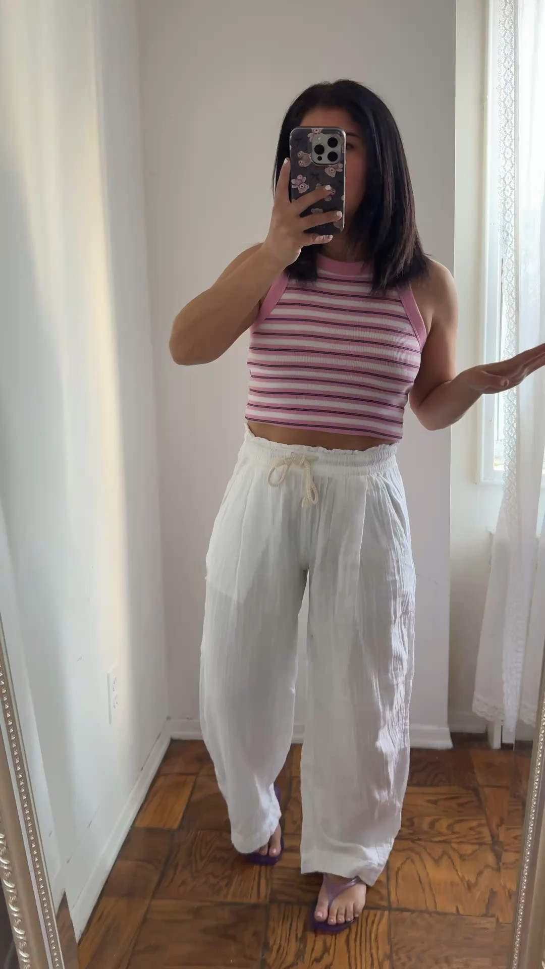 obsessed with these linen pants! finally found a length that works in a linen pant, most are way too long! grabbed them in white and black in XS petite 

#LTKPetite #LTKootd #LTKSaleAlert