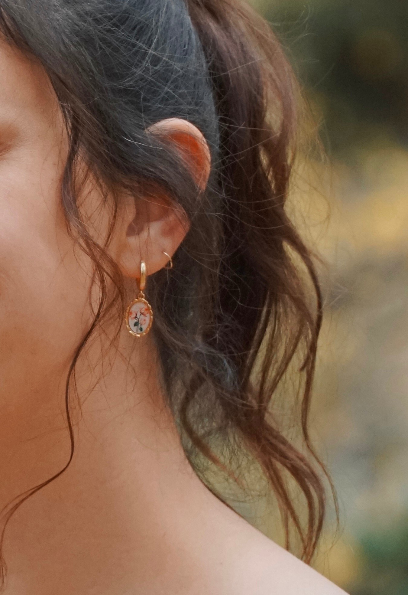 The most delicate and pretty earrings 🤍

#LTKHoliday #LTKselfcare #LTKGiftGuide