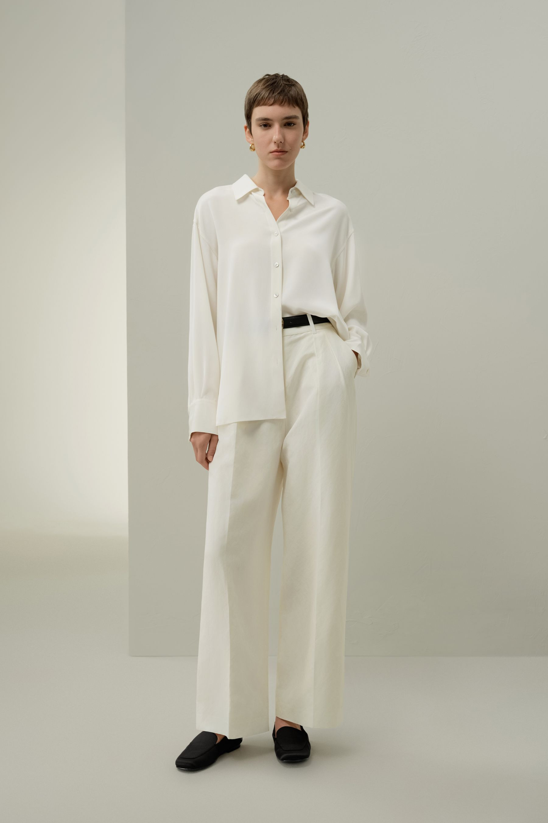 Front-Pleated Silk-Linen Blend Trousers | LILYSILK