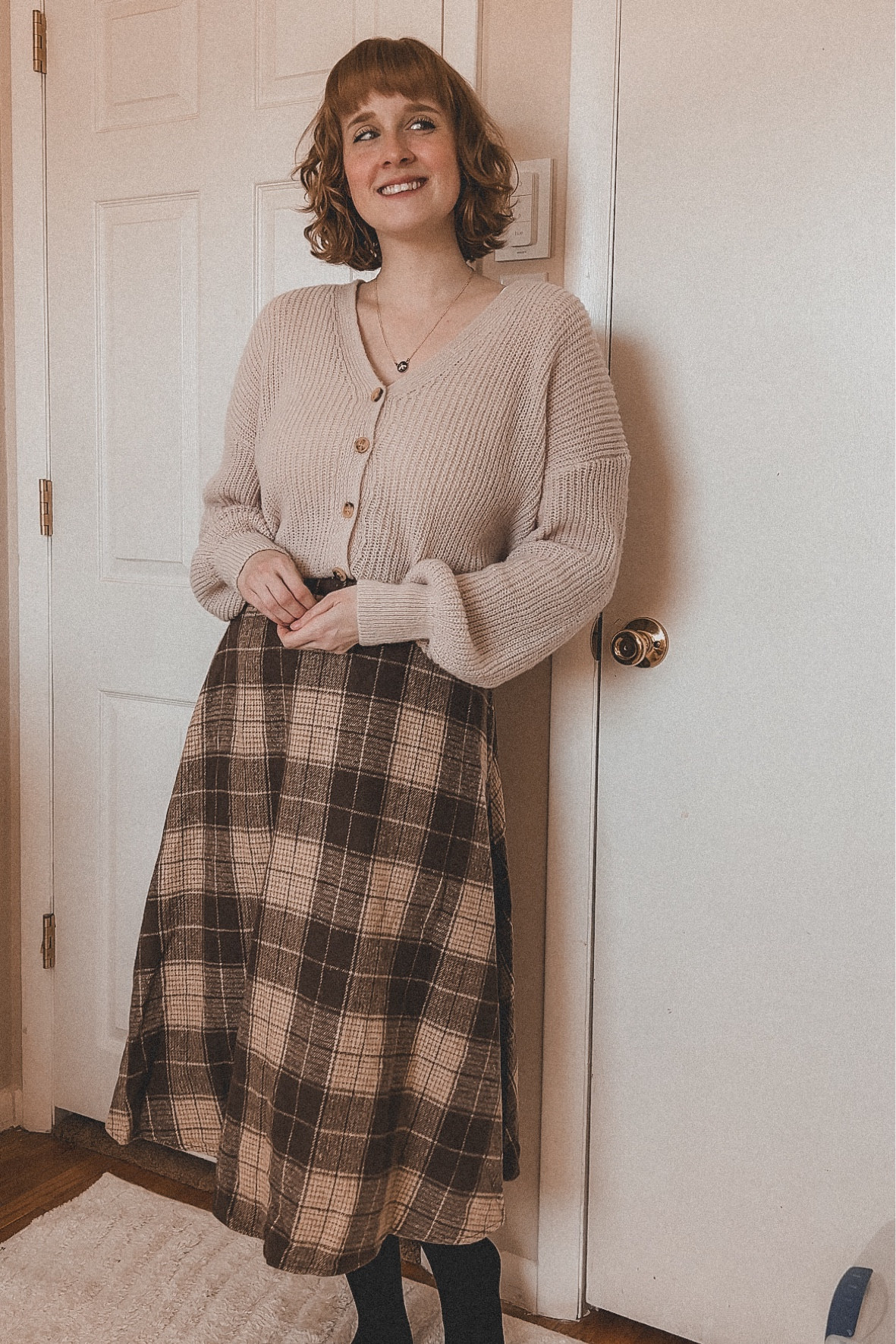 Neutral Modest Holiday Outfit
•
Christmas outfit, Thanksgiving outfit, fall outfit, winter outfit, plaid skirt, beige sweater, affordable fashionn

#LTKfindsunder50 #LTKHoliday #LTKSeasonal