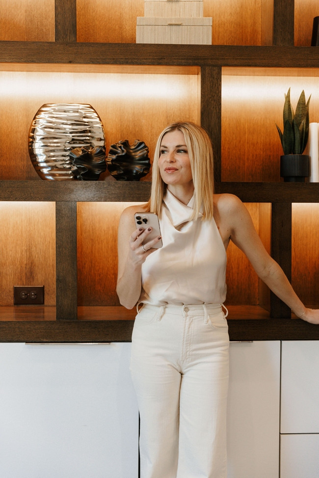 Loving this soft satin halter with classic white denim 🤍

 

#LTKWorkwear #LTKootd #LTKBeauty