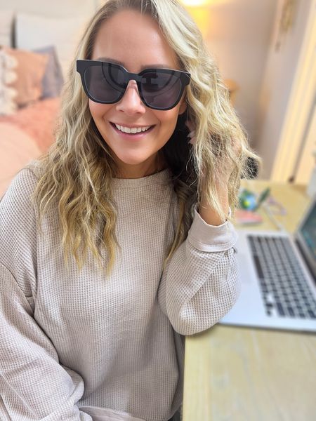How cool are these glasses?!? 

Here’s how they work—chose a base from (starting at $60) then choose from hundreds of different tops to customize your look!! 

So fun, easy and affordable for the whole family! 

#paireyewear #pairaffilaite #shopltk #liketkit