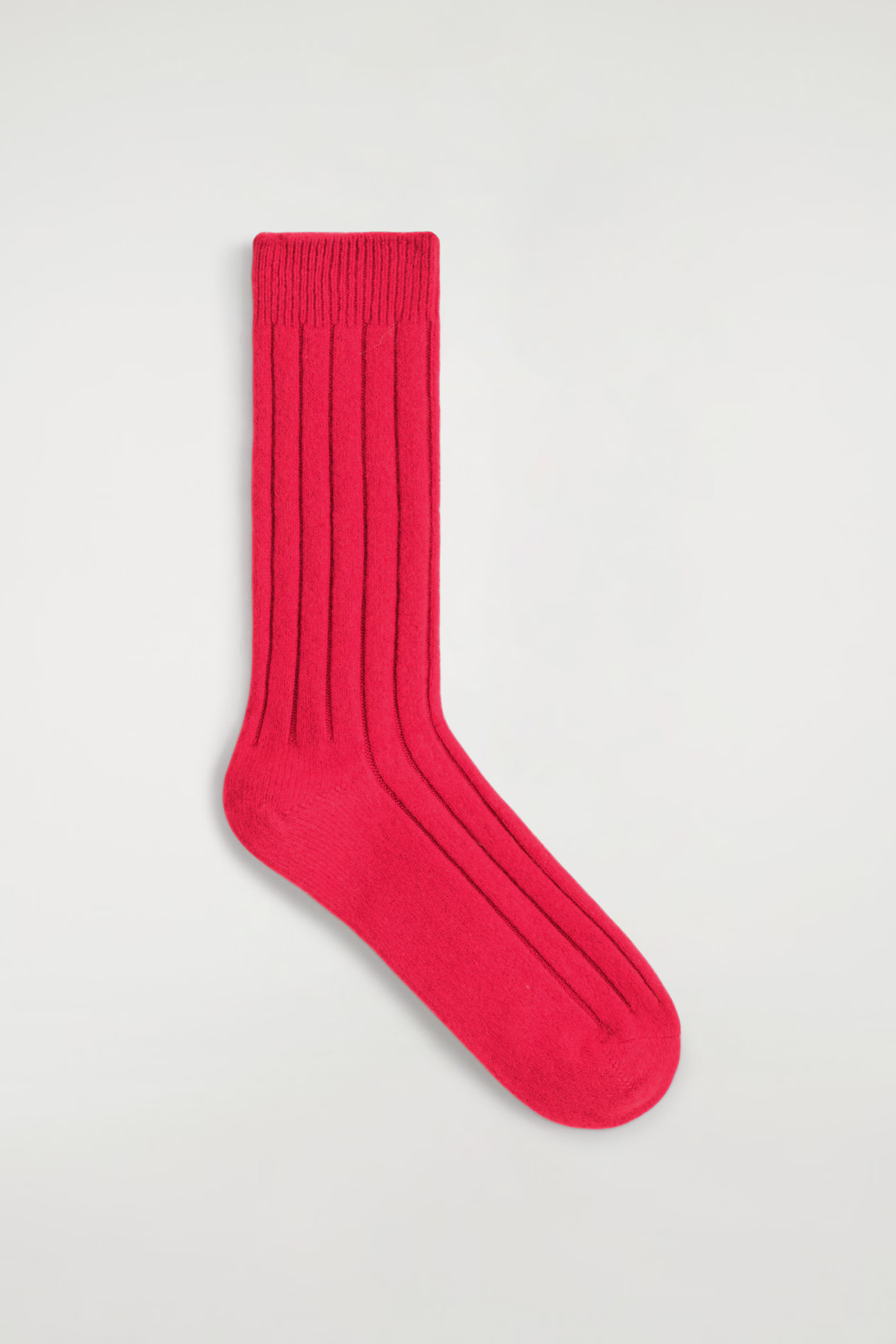 RIBBED CASHMERE SOCKS - RED | COS DE | COS (EU)