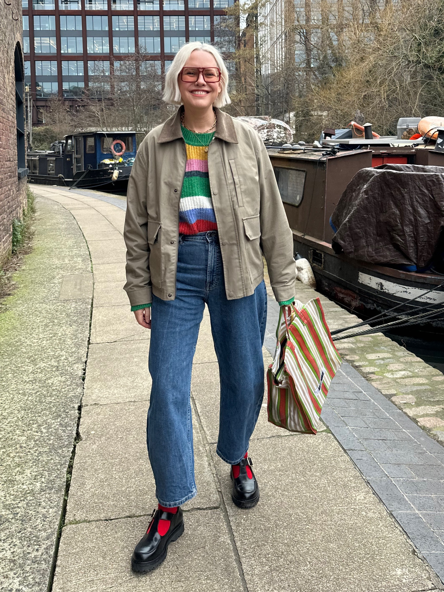 V into Mary-Janes + socks 

#LTKuk