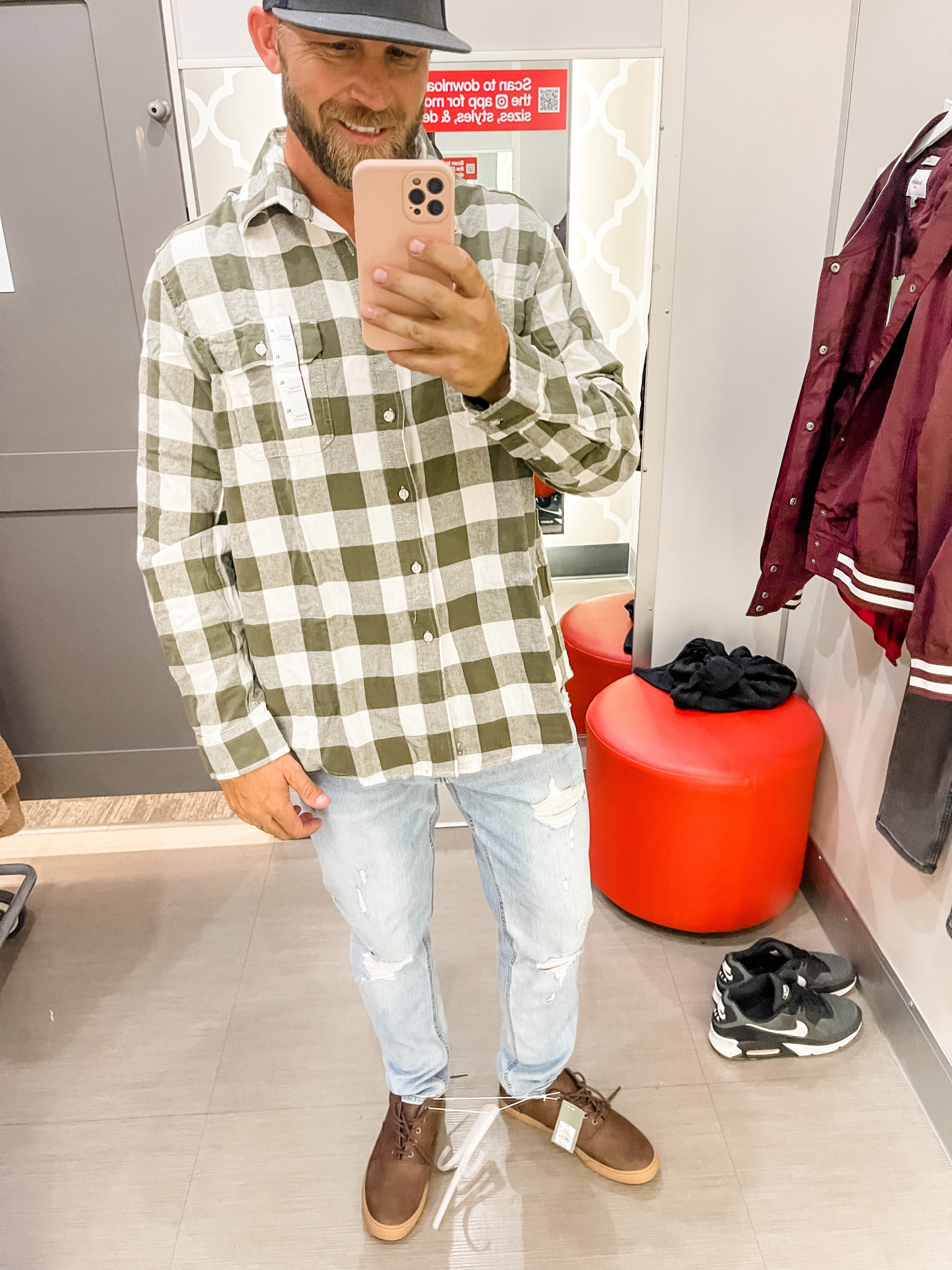 Size xl in this flannel 
Jeans tts

#LTKmens #LTKunder50 #LTKsalealert