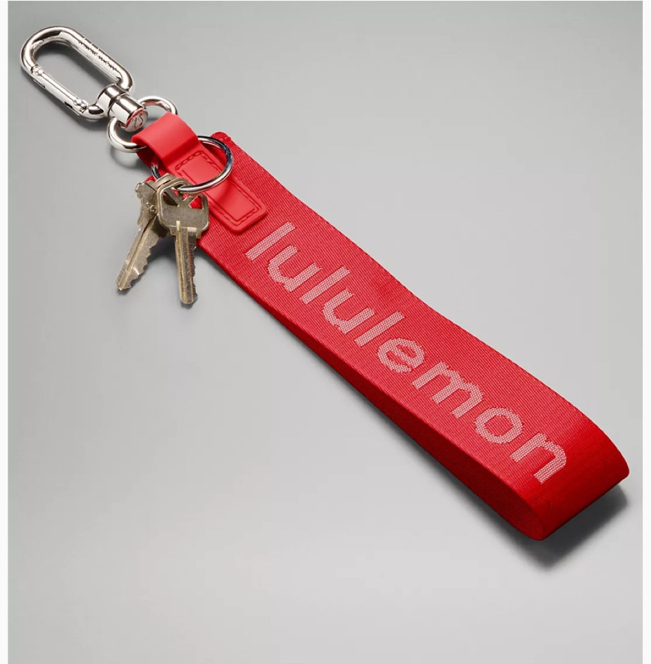 ❤️ Lululemon “Never Lost” keychain!