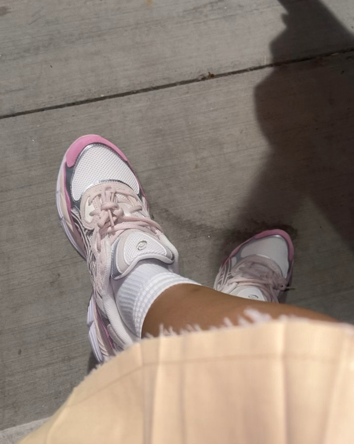 Finally got my hands on a pair of ASICS! 😍 I love them!

Gel NYC 'Cream Pink

#LTKActive #LTKShoeCrush #LTKStyleTip