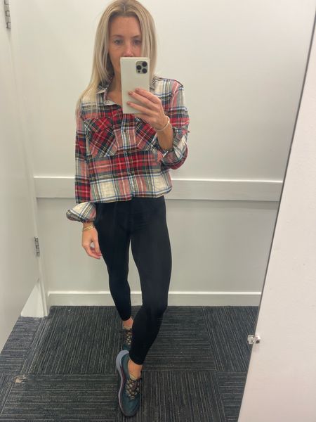 Cropped Christmas plaid flannel
50% off

#LTKCyberWeek