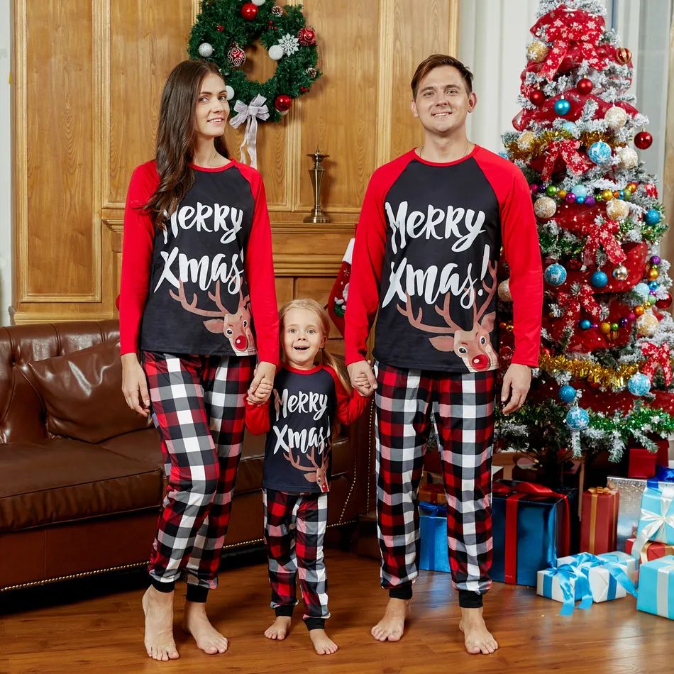 Mosaic Family Matching Reindeer Merry Christmas Pajamas Set(Flame Resistant) | PatPat