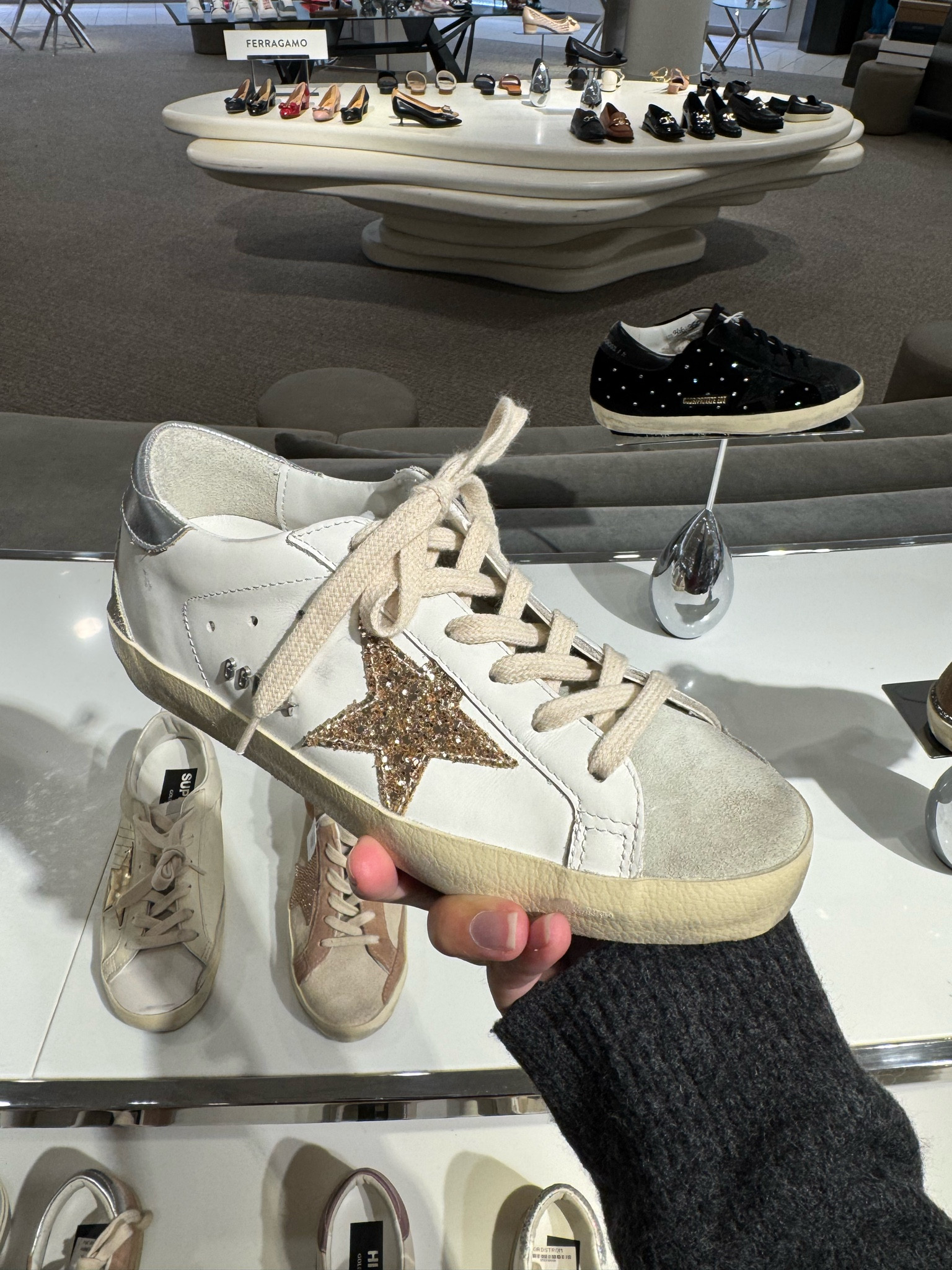 Such a perfect gift guide for her!!

#LTKSeasonal #LTKShoeCrush #LTKGiftGuide