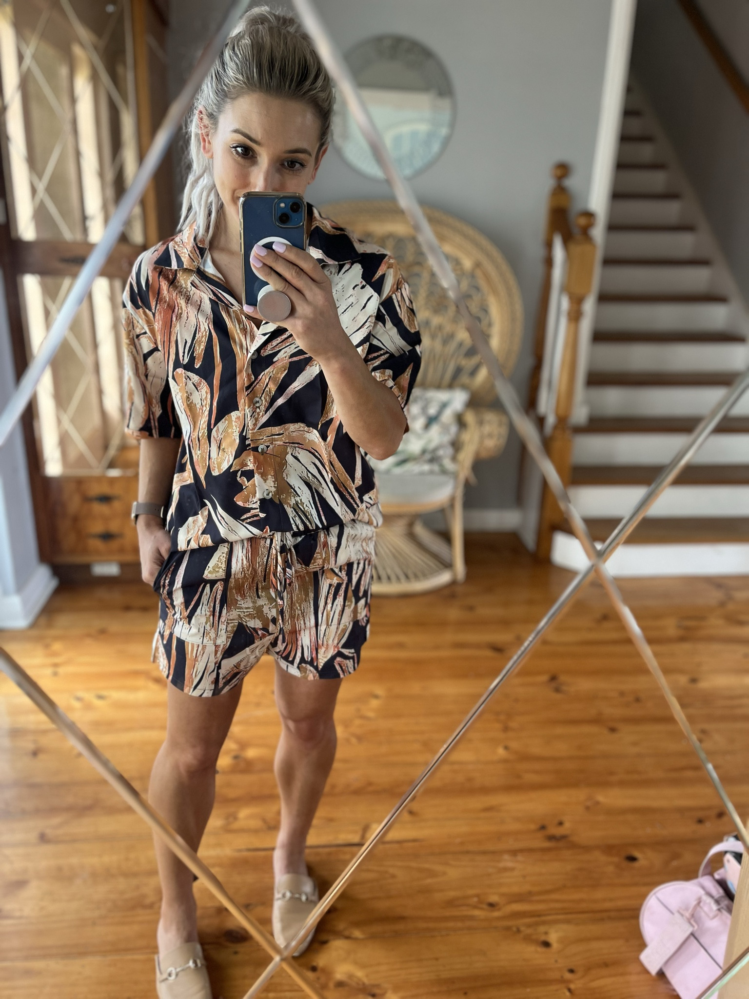 Matching set
Co-ord set
Resort wear
Holiday
Summer set
Shorts set


#LTKaustralia #LTKfindsunder50 #LTKfindsunder100