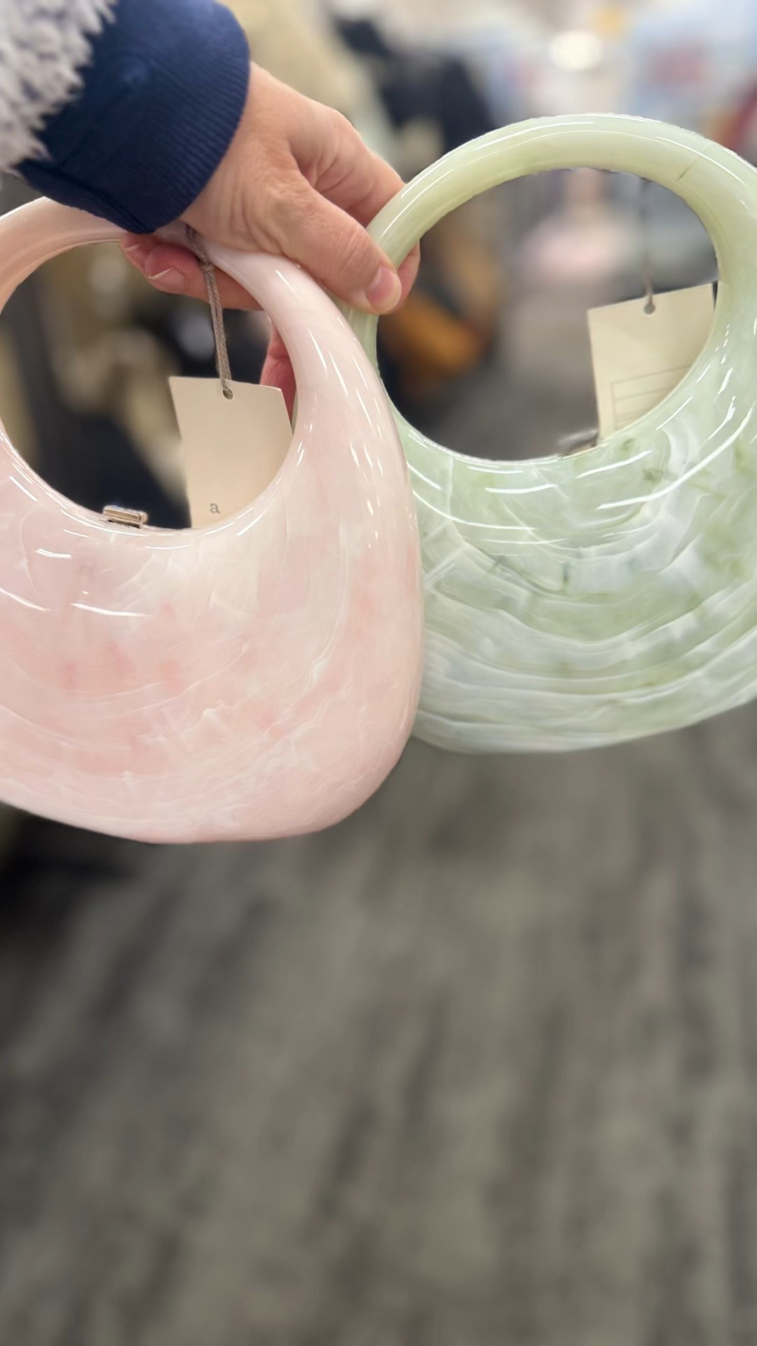 These small purses are perfect for Valentine’s and springtime outfits! 

#LTKmomlife #LTKValentine #LTKootd