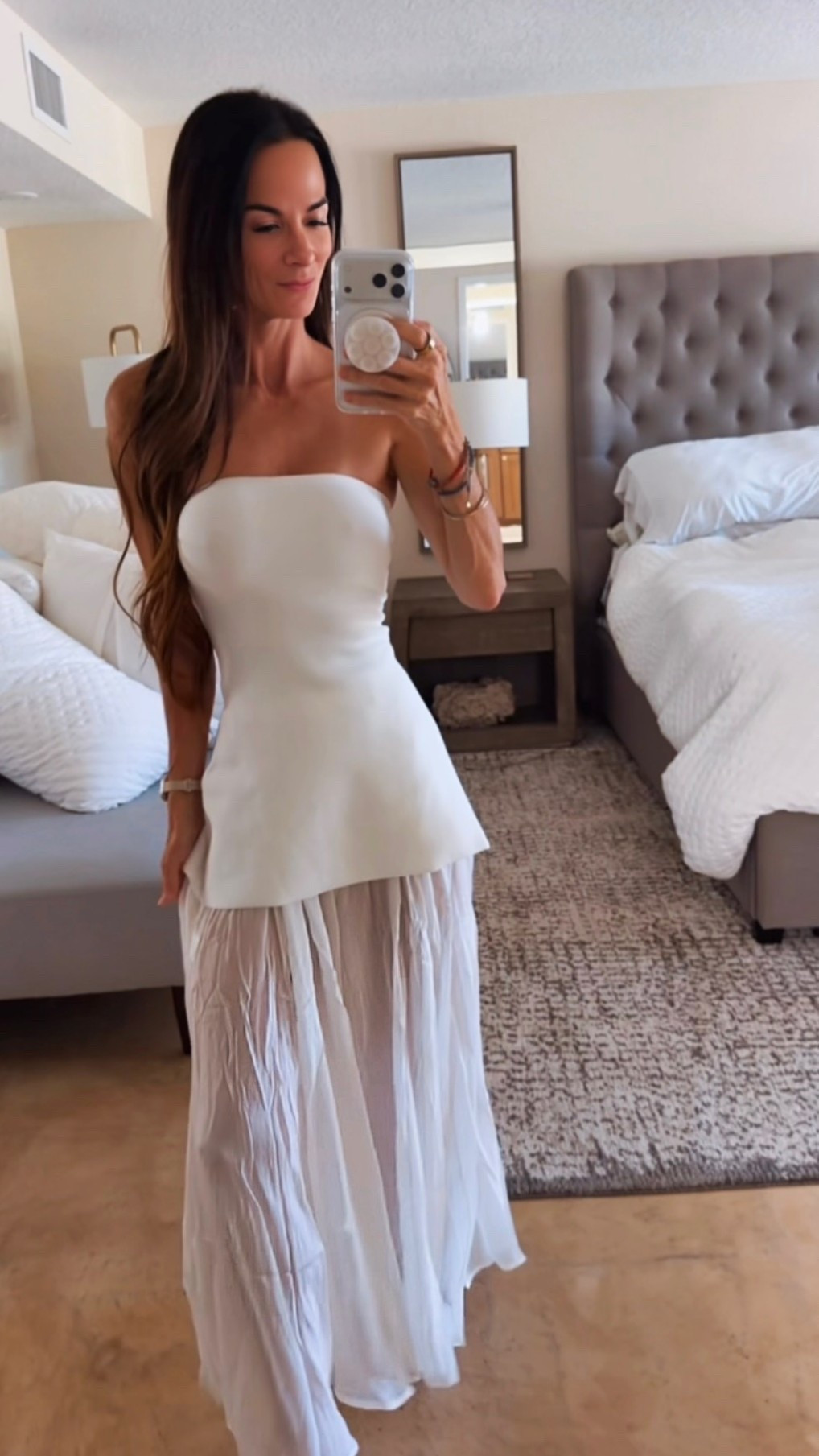 White outfits just hit different. 🤍✨

Two tops, two skirts. Three completely different vibes.

Look 1: Lace skirt for that soft, romantic moment.
Look 2: Sheer skirt because a little drama never hurt anybody.
Look 3: The same sheer skirt with an asymmetric bandeau for a modern twist.

Proof that a few great pieces can create an entire wardrobe. Which one are you reaching for?

XXS long bandeau
XS asymmetrical bandeau
0 skirts

#SummerStyle #WhiteOutfit #NeutralStyle #ResortWear #StyleInspo

#LTKootd #LTKgrwm #LTKdayinmylife