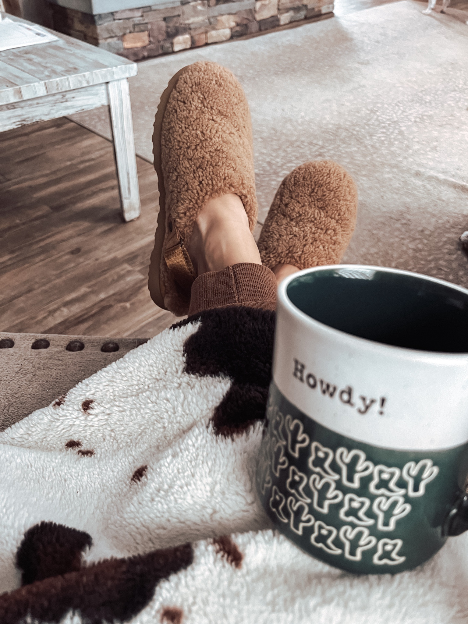 It’s cozy season and that also means UGG season🍂☕️

#LTKSeasonal