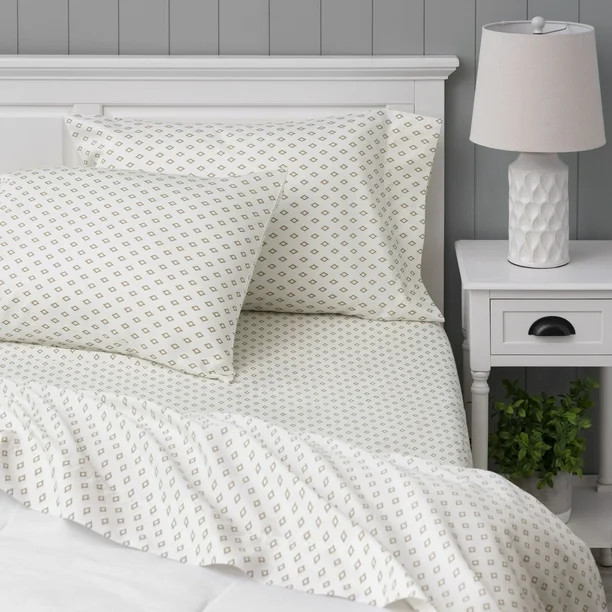 Better Homes & Gardens 300 Thread Count Signature Soft Cotton and Rayon from Bamboo Sheet Set, Tw... | Walmart (US)