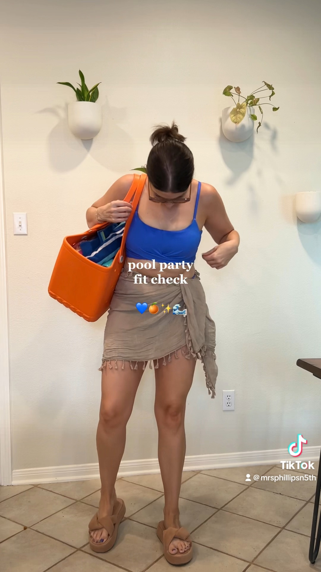 Aerie swim is currently 50% off 🏃🏻‍♀️💨

#LTKunder50 #LTKSeasonal #LTKswim