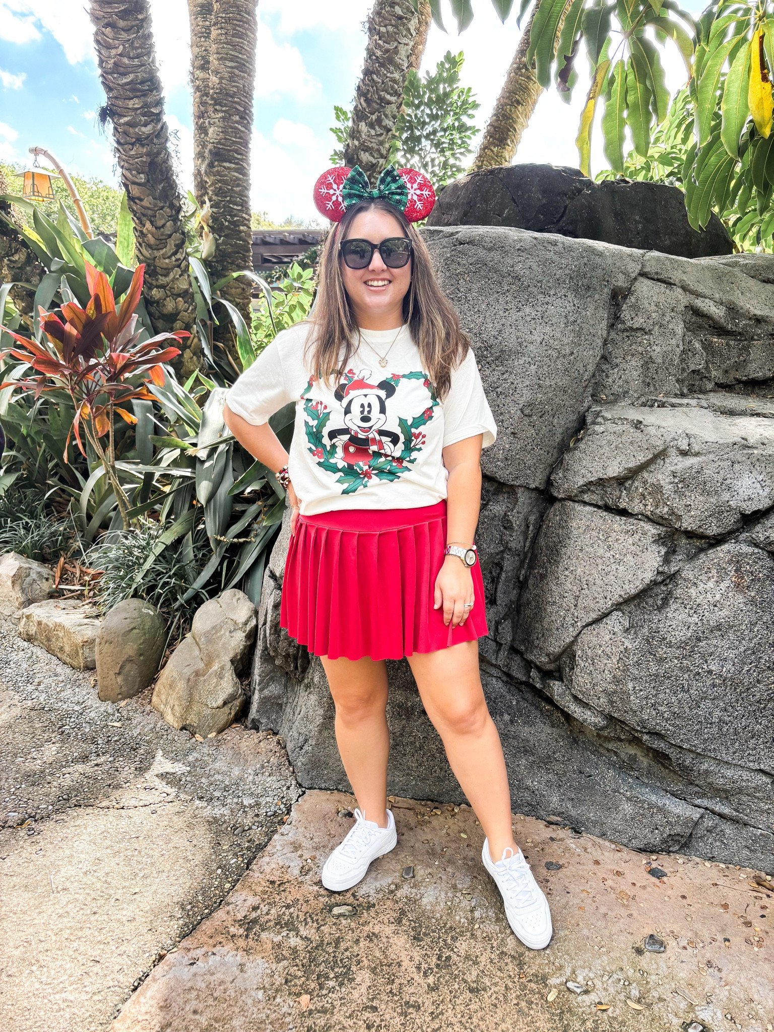 Disney Christmas 🎄

#LTKStyleTip #LTKFindsUnder100 #LTKHoliday